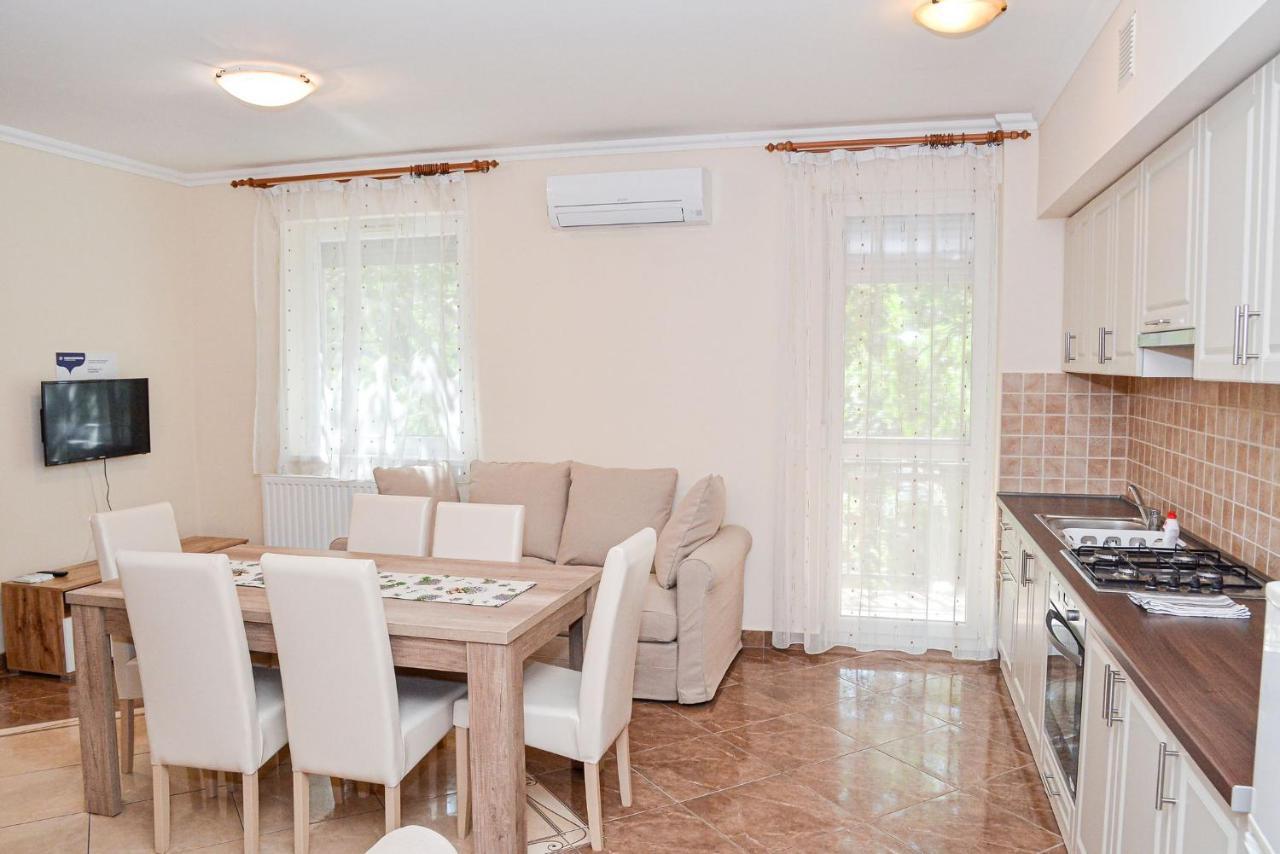 Apartman Otto Hajdúszoboszló Екстериор снимка