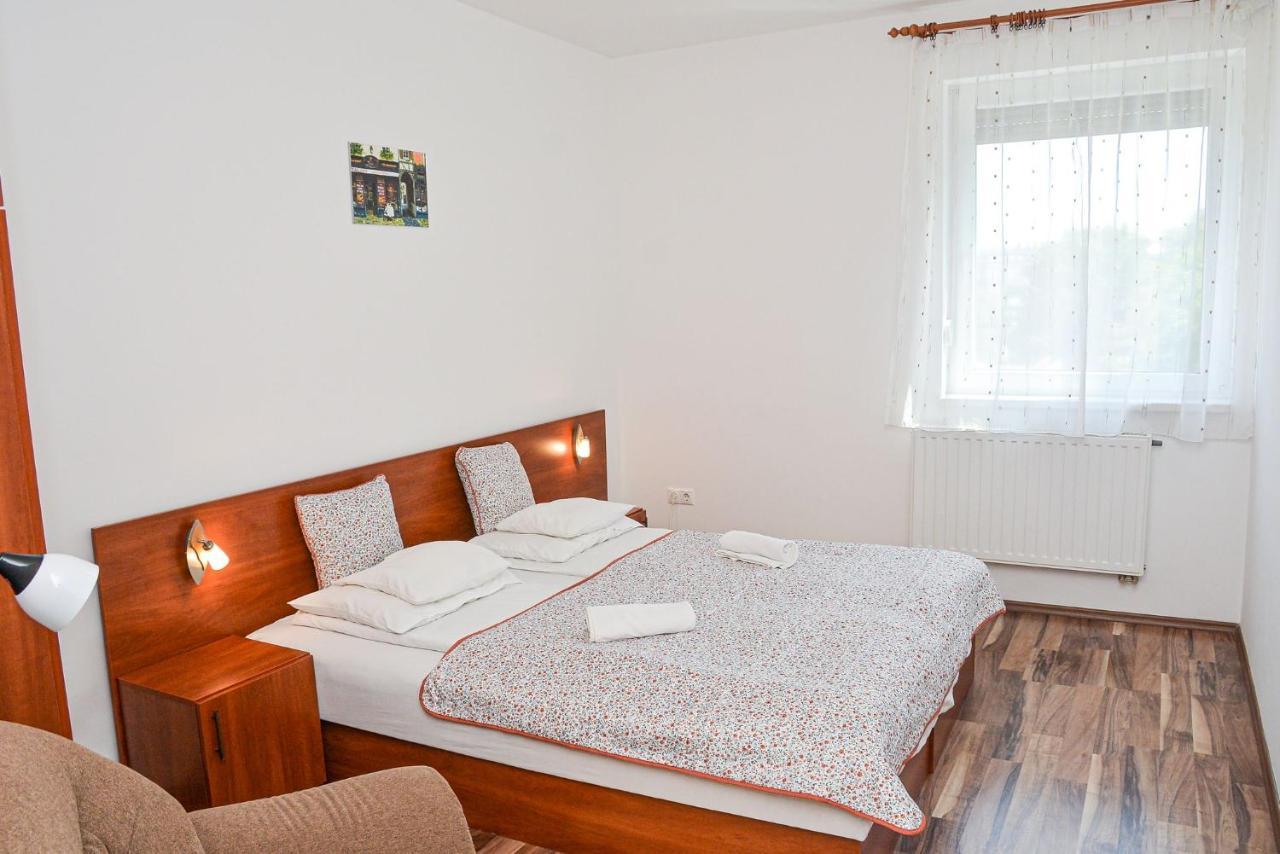 Apartman Otto Hajdúszoboszló Екстериор снимка